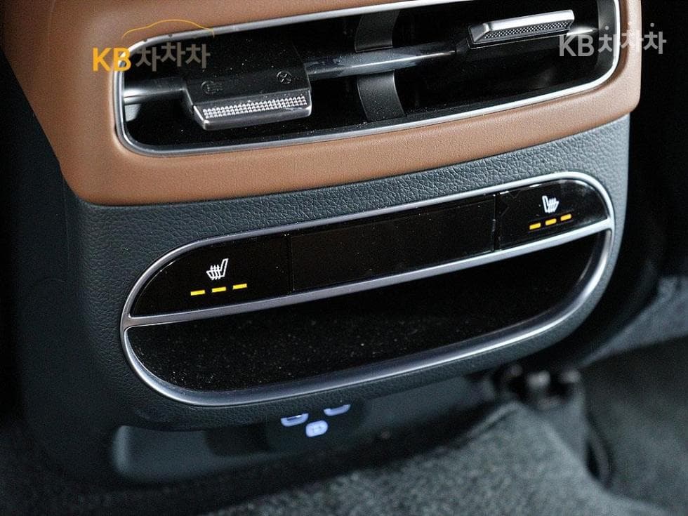 Genesis GV70Gasoline 2.5T AWD - 14