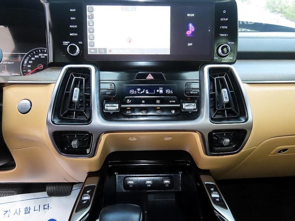 Kia Sorento 4th generation2.5 T-GDI 2WD Prestige - 13