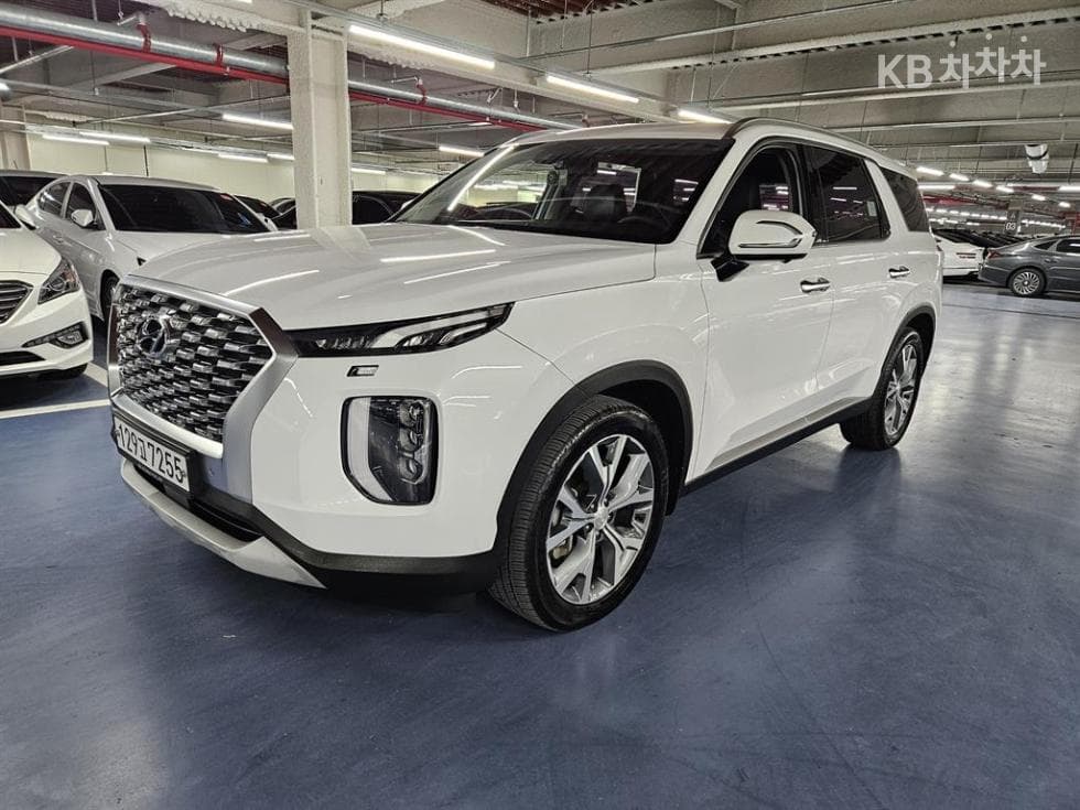 Hyundai Palisade2.2 Diesel 7-seater (Limousine) AWD Prestige - 2