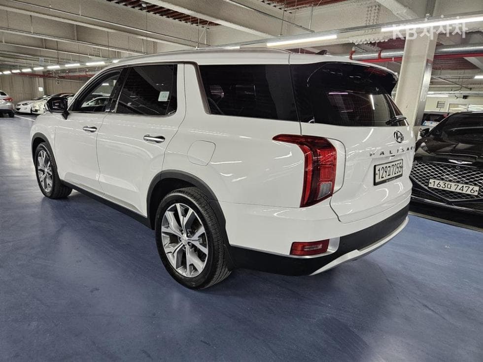 Hyundai Palisade2.2 Diesel 7-seater (Limousine) AWD Prestige - 3