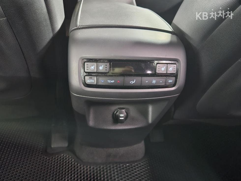 Hyundai Palisade2.2 Diesel 7-seater (Limousine) AWD Prestige - 19