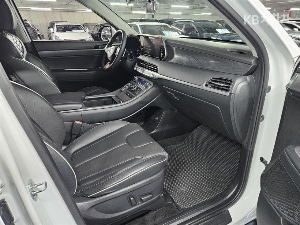 Hyundai Palisade2.2 Diesel 7-seater (Limousine) AWD Prestige - 20