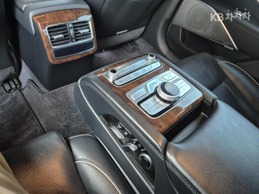 Киа 더 K93.8 GDI AWD 플래티넘Ⅱ - 9