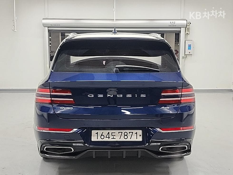 Genesis GV802.5 Turbo Gasoline AWD - 3