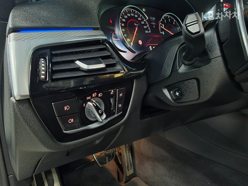 BMW 올New5 Series (G30)530i M Sport Plus - 17