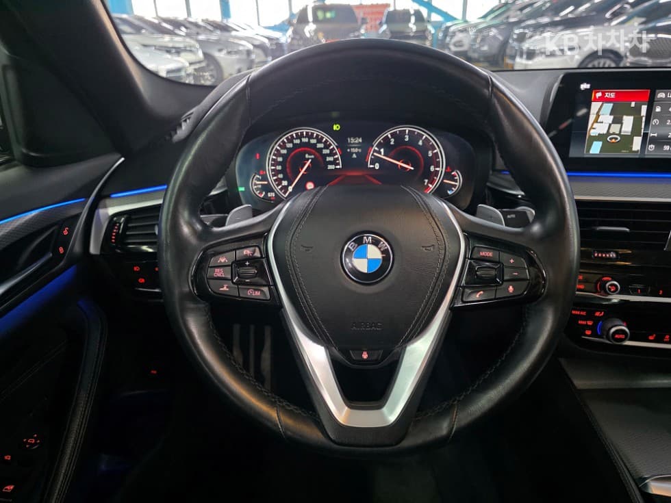 BMW 올New5 Series (G30)530i M Sport Plus - 11