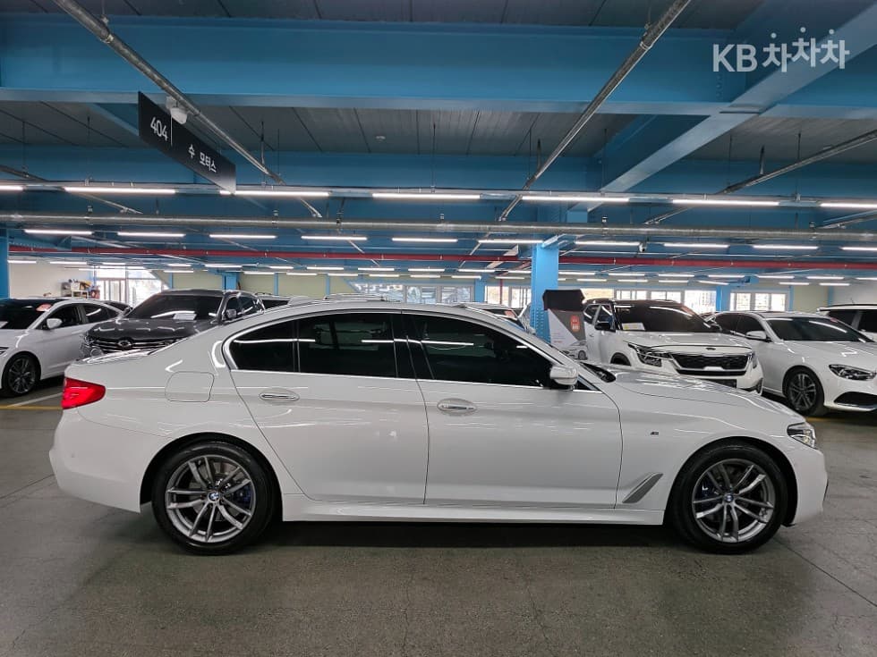 BMW 올New5 Series (G30)530i M Sport Plus - 29