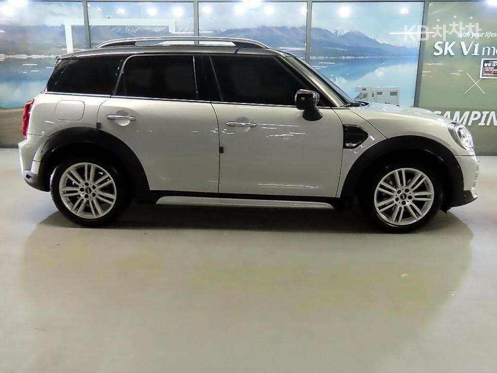 Mini Countryman (F60)1.5 Cooper HighTrim - 3