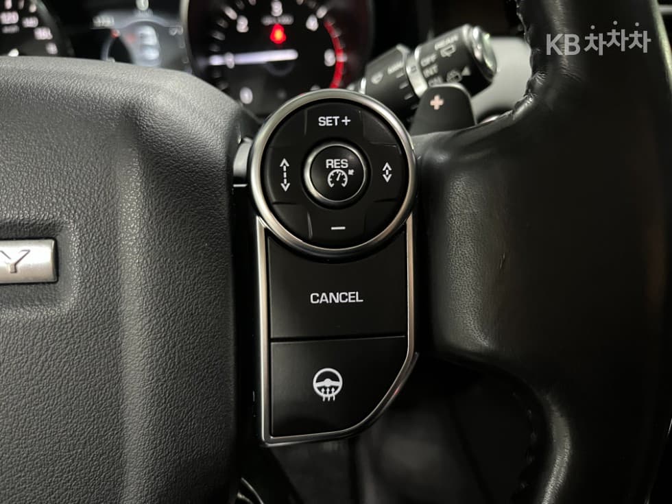 Land Rover 디스커버리53.0 TD6 HSE Luxury - 15