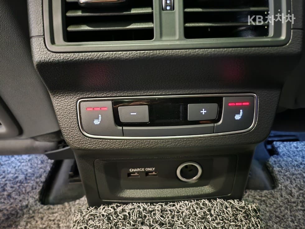 Ауди SQ5(FY)3.0 TFSI Quattro Стандартен - 20
