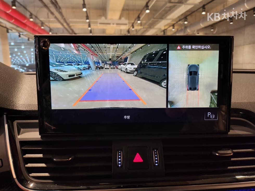 Ауди SQ5(FY)3.0 TFSI Quattro Стандартен - 12