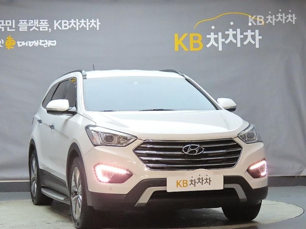 Hyundai 맥스Cruze Diesel(e-VGT)2.2 4WD Exclusive 7-seater (Limousine) Special (special feature/edition) - Image 1