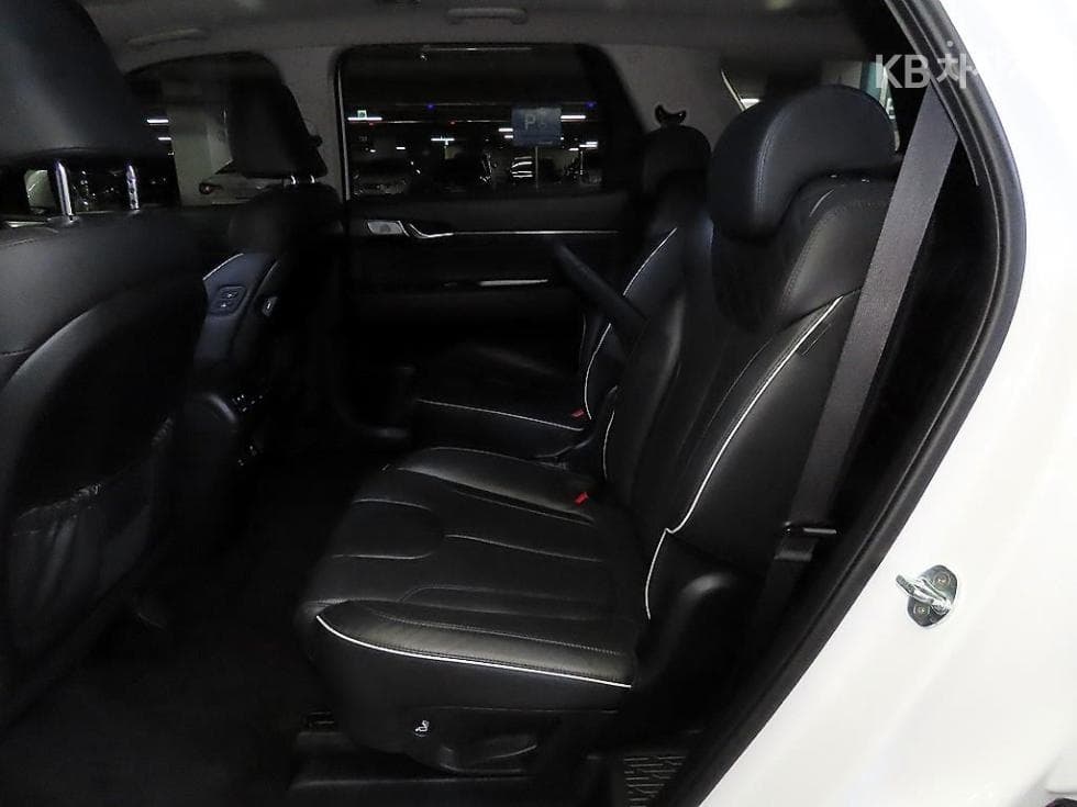 Хюндай Palisade3.8 Бензин 7-местен (Лимузин) Престиж - 7