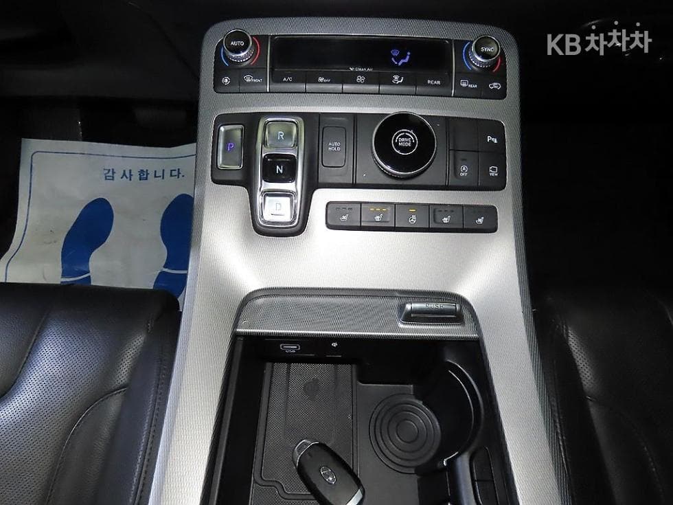 Хюндай Palisade3.8 Бензин 7-местен (Лимузин) Престиж - 12