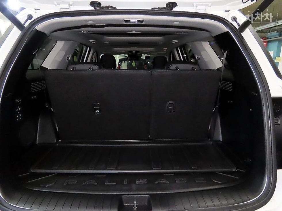 Хюндай Palisade3.8 Бензин 7-местен (Лимузин) Престиж - 16