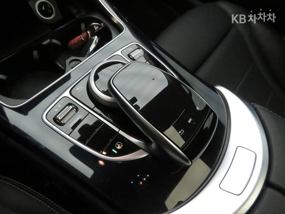 Mercedes-Benz The New (facelift) C-ClassC200 Avantgarde W205 - 15