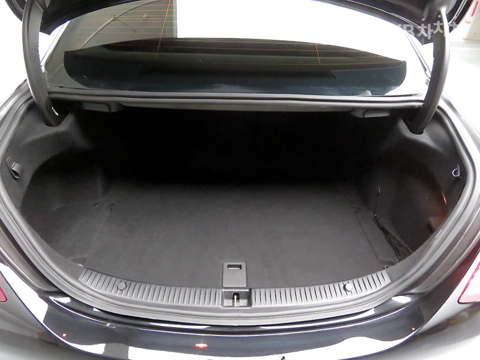 Mercedes-Benz The New (facelift) C-ClassC200 Avantgarde W205 - 19