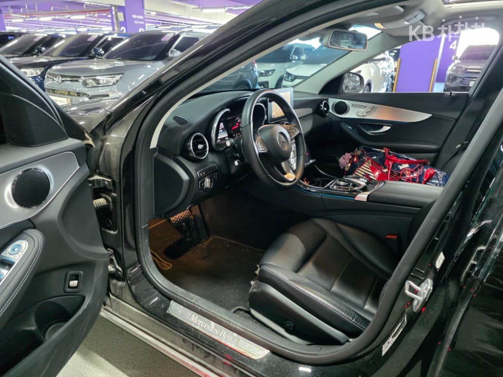 Mercedes-Benz The New (facelift) C-ClassC200 Avantgarde W205 - 29