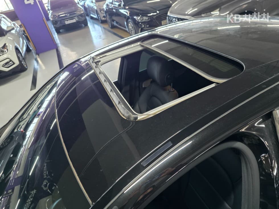 Mercedes-Benz The New (facelift) C-ClassC200 Avantgarde W205 - 32