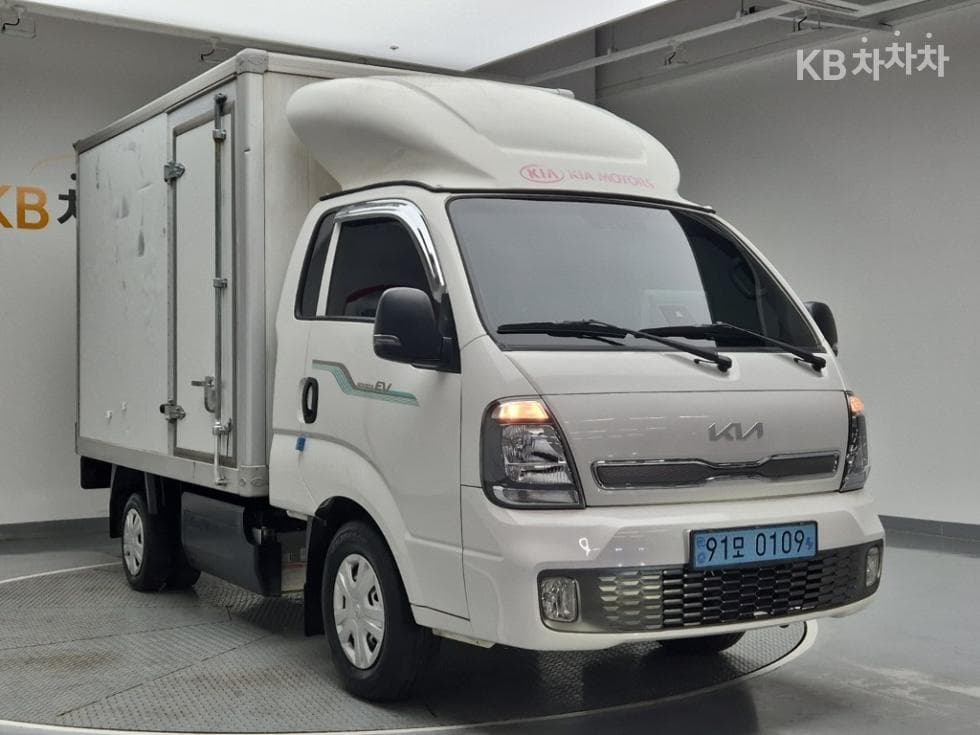 Киа The New (фейслифт) Бонго 3 (лек) EVBox Truck 1 тон Plus형 Королевска кабина Удължено междуосие Стандартен - 4