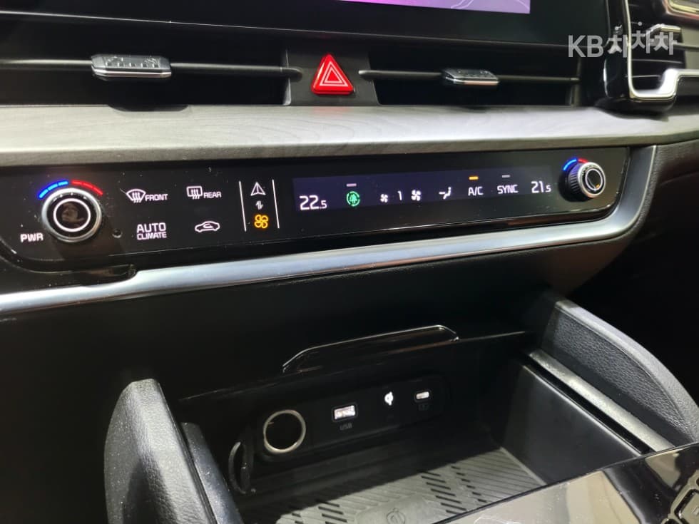 Kia The All New SportageG1.6 T-GDI 2WD Signature - 18