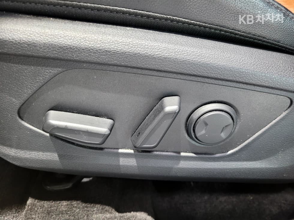 Kia The All New SportageG1.6 T-GDI 2WD Signature - 23