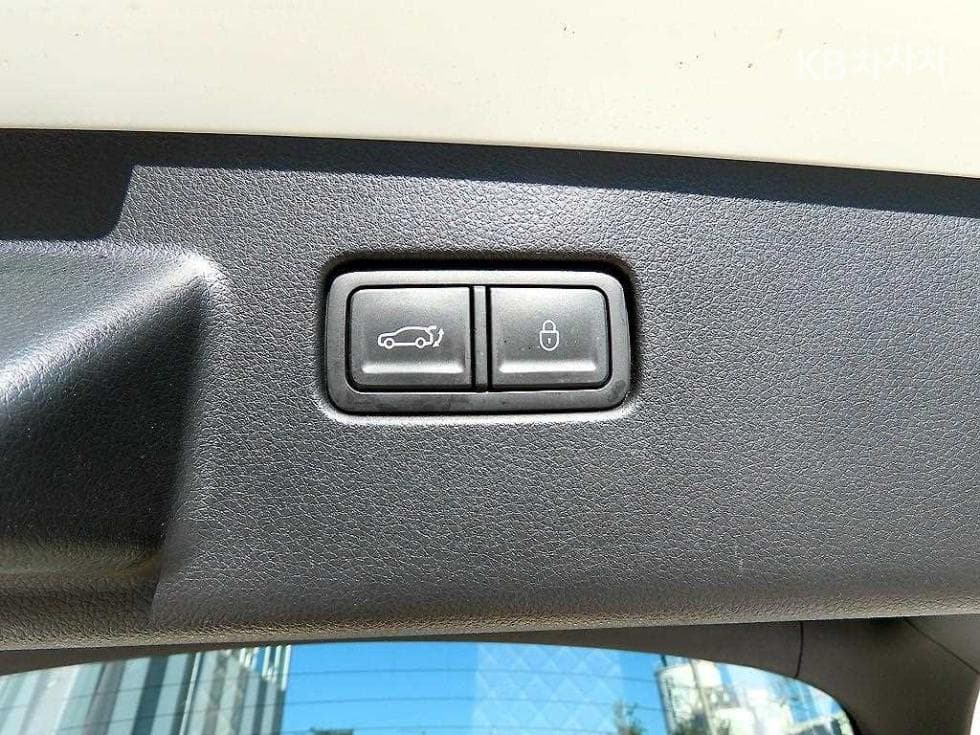 Genesis GV60Standard 2WD Standard - 14