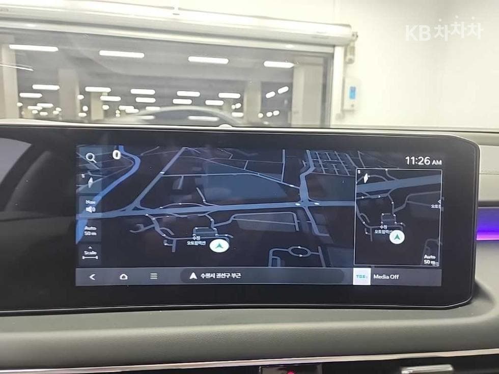 Киа The New (фейслифт) K83.5 Бензин AWD 시그니쳐 - 17