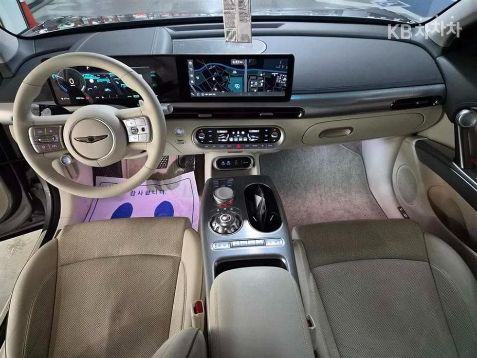 Genesis GV60Standard 2WD Standard - 8