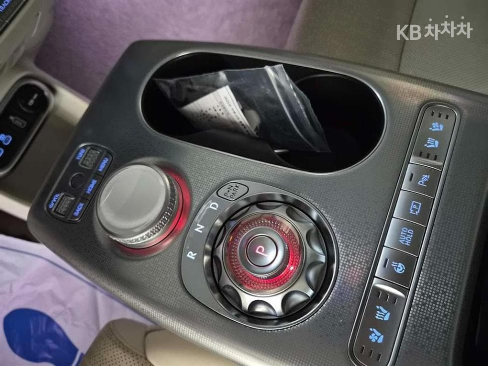 Genesis GV60Standard 2WD Standard - 10