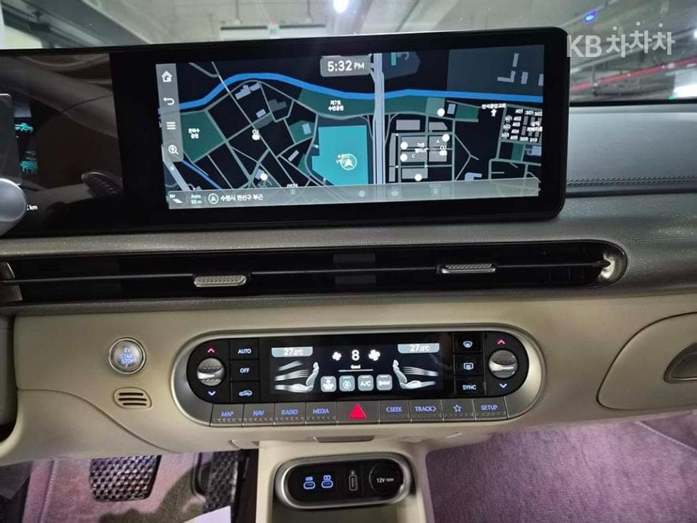 Genesis GV60Standard 2WD Standard - 14