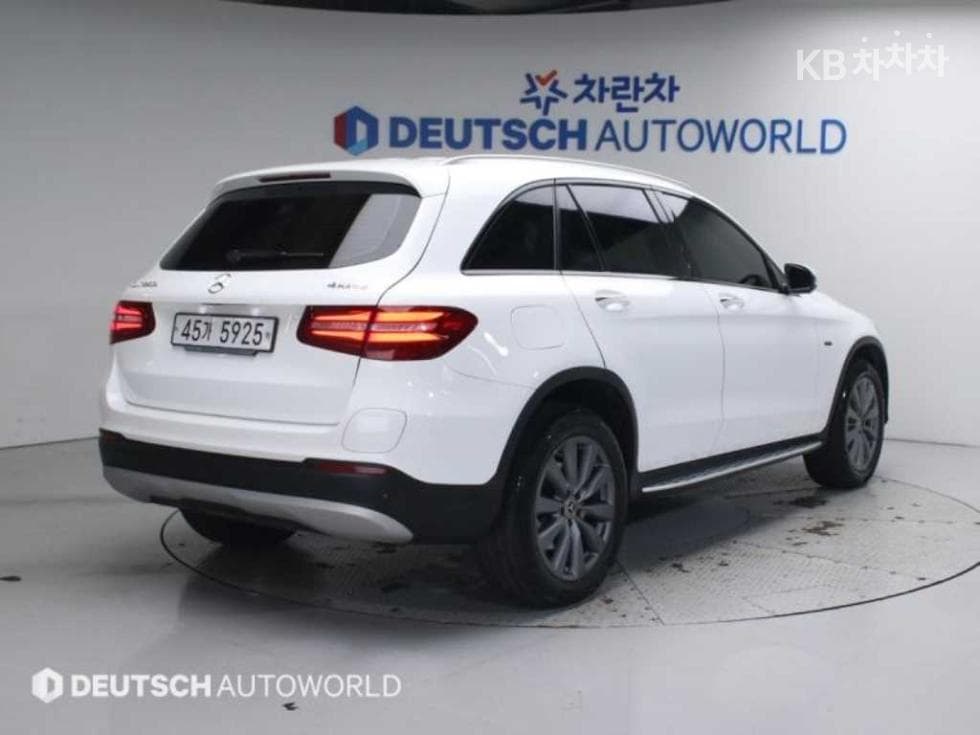 Mercedes-Benz GLC(X253)350e 4Matic Premium - 2
