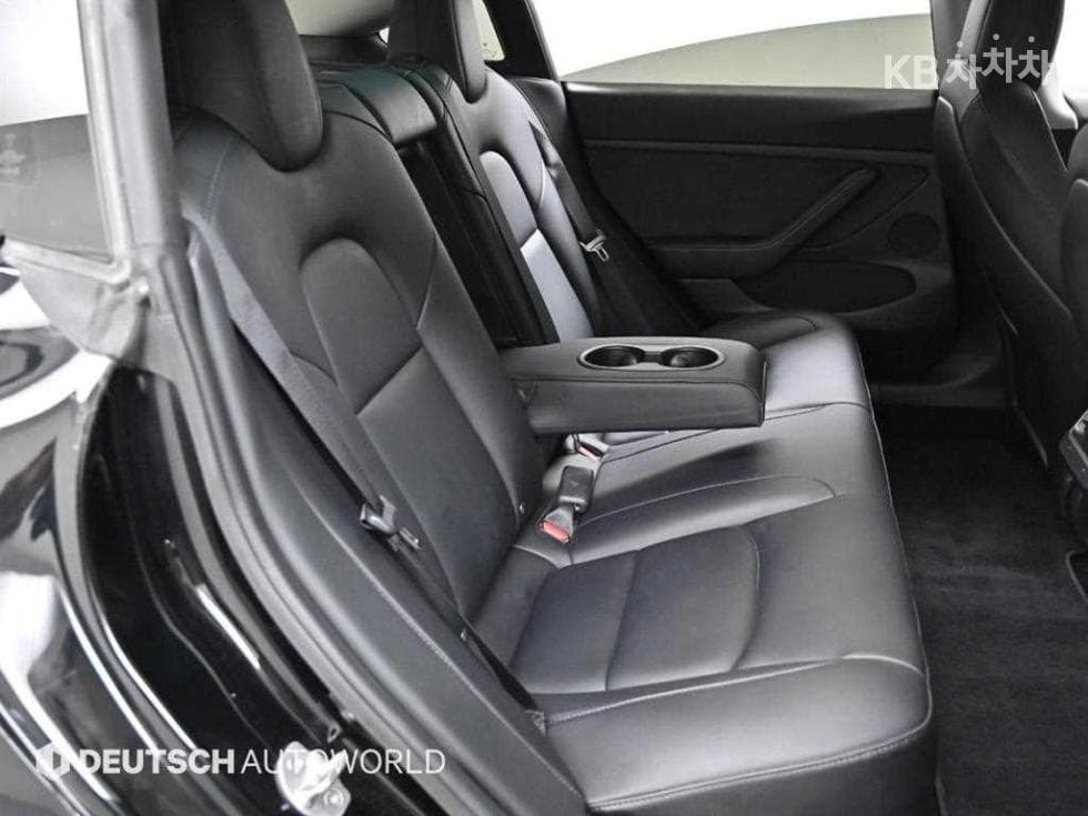 테슬라 Model 3Long Range - 12