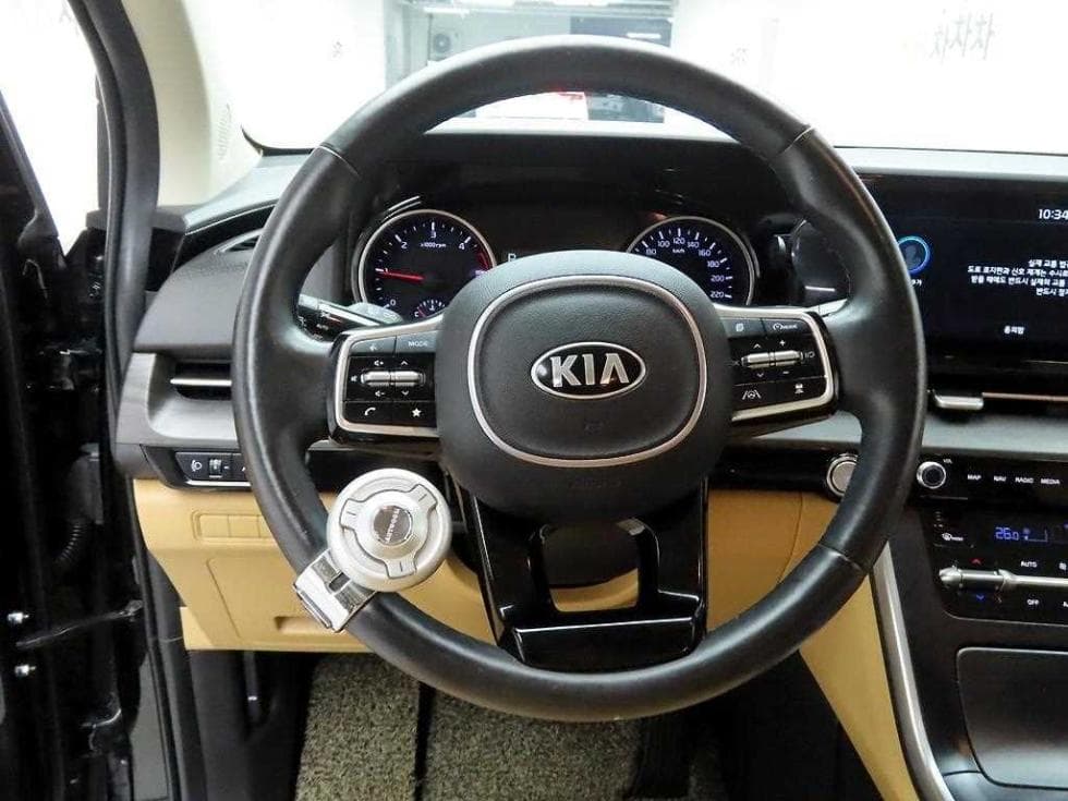 Киа Канивал 4-то поколениеD2.2 9-местен Престиж - 8