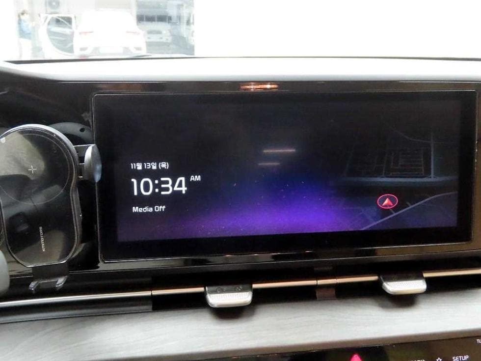 Киа Канивал 4-то поколениеD2.2 9-местен Престиж - 9