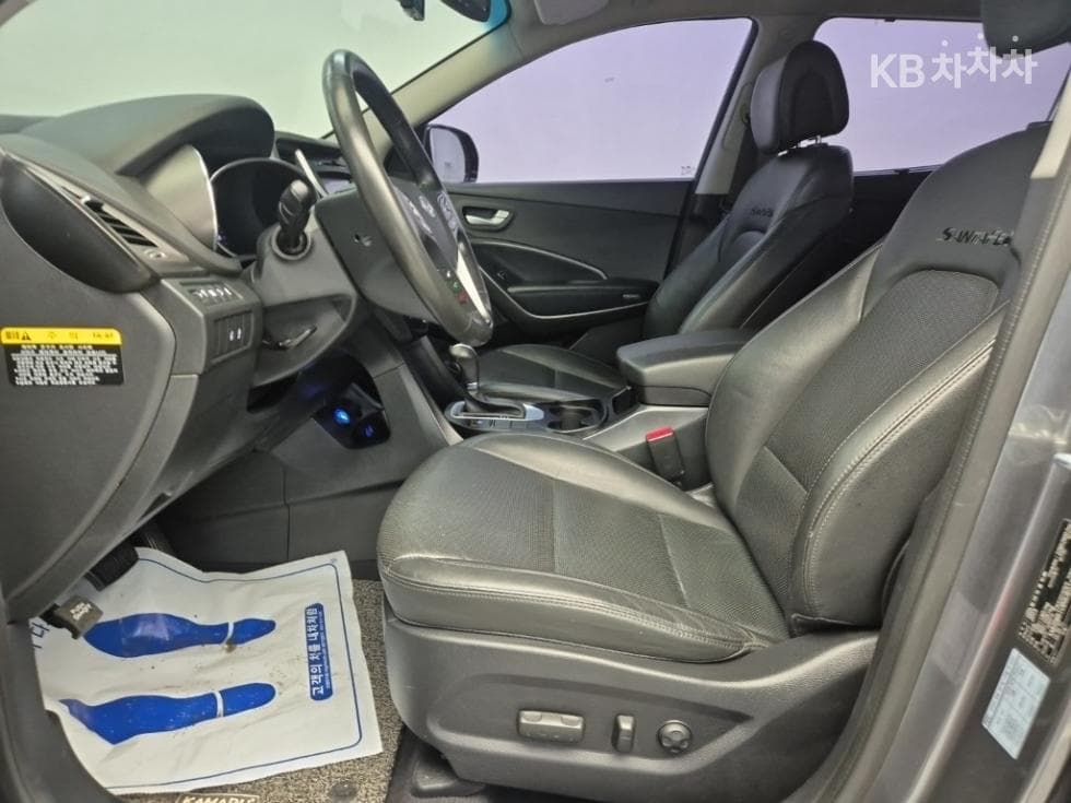 Хюндай Санта Фе The PrimeДизел Хонда R-двигател 2.0 дизел 2WD 7-местен (Лимузин) Exclusive 기본 - 11