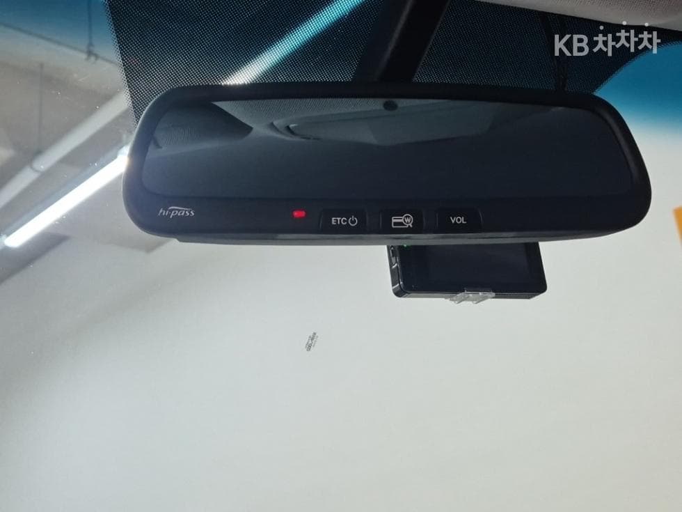 Хюндай Санта Фе The PrimeДизел Хонда R-двигател 2.0 дизел 2WD 7-местен (Лимузин) Exclusive 기본 - 16