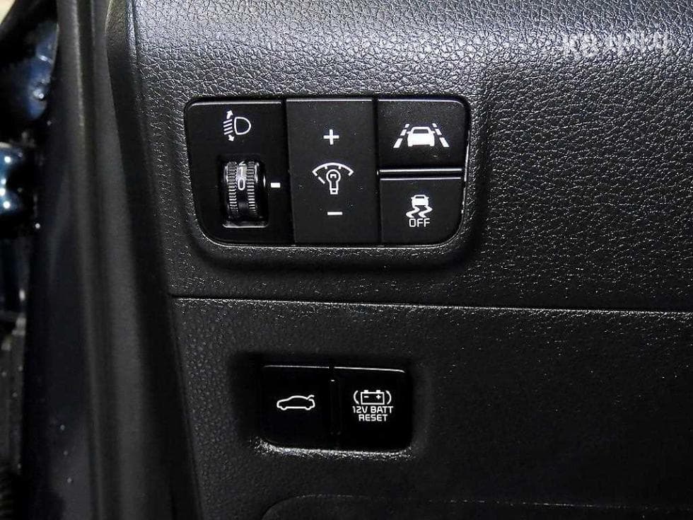 Kia K5 Hybrid 3rd Gen2.0 HEV Signature - 13