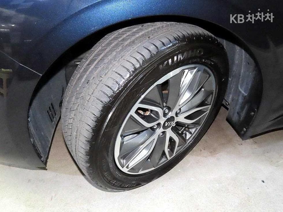 Kia K5 Hybrid 3rd Gen2.0 HEV Signature - 20