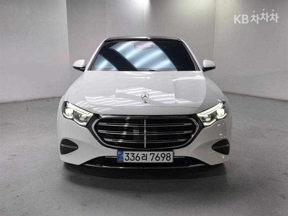 Mercedes-Benz E-클래스 (W214)E300 4MATIC Exclusive - 3