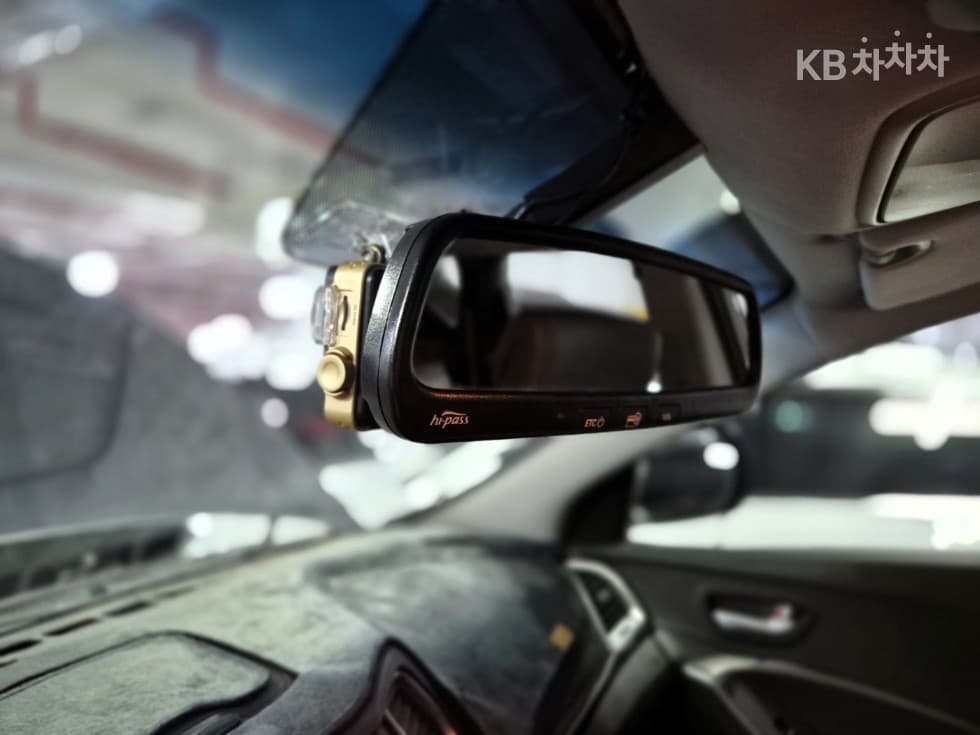 Хюндай Санта Фе DMХонда R-двигател 2.0 дизел 2WD PREMIUM Стандартен - 16