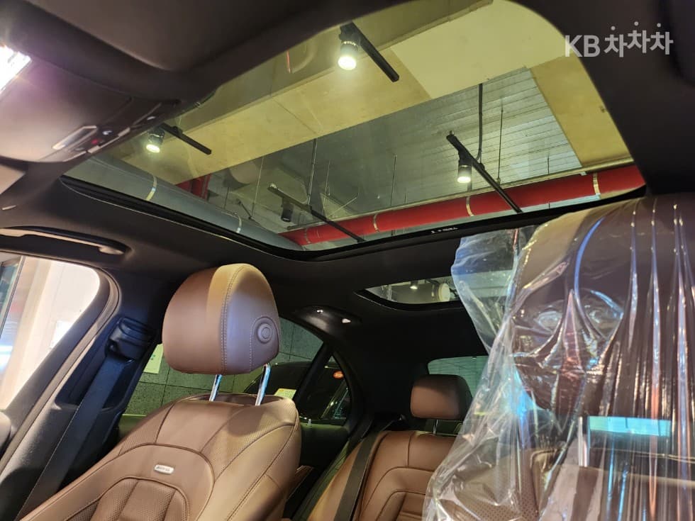 Mercedes-Benz E-Class (W213)E63 AMG 4MATIC+ - 6