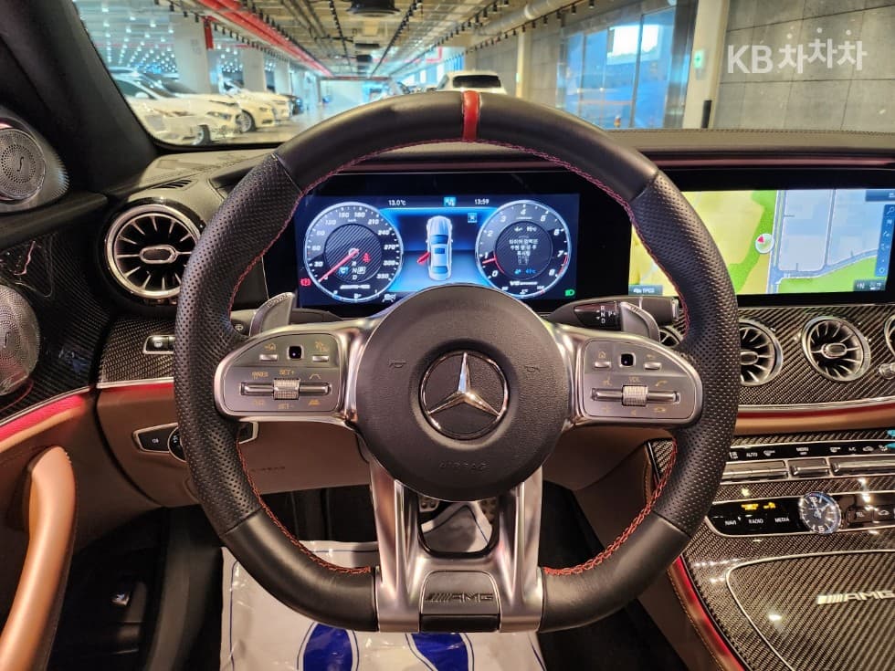 Mercedes-Benz E-Class (W213)E63 AMG 4MATIC+ - 14