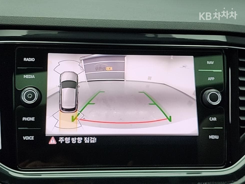 Volkswagen T-Roc2.0 Turbo Diesel Injection Prestige - 16