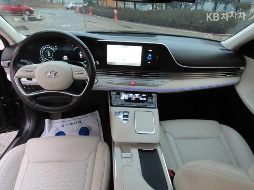 Хюндай The New (фейслифт) Grandeur (Azera) Хибрид2.4 Premium - 8