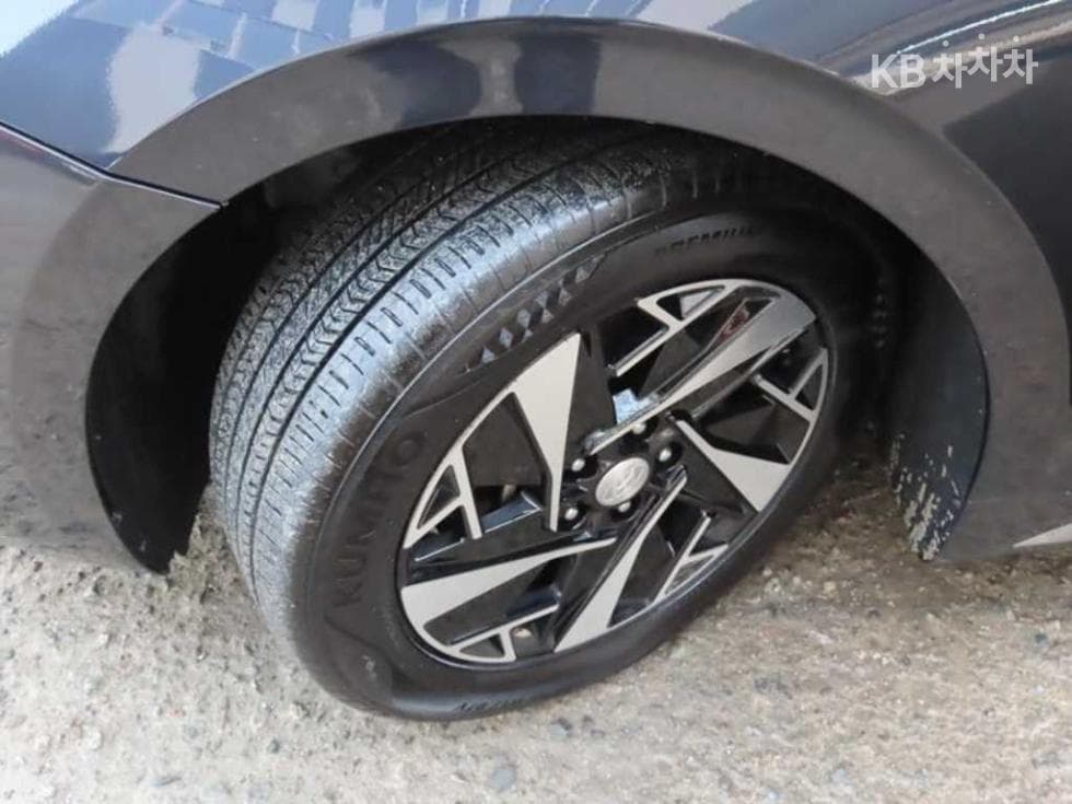 Хюндай The New (фейслифт) Grandeur (Azera) Хибрид2.4 Premium - 18