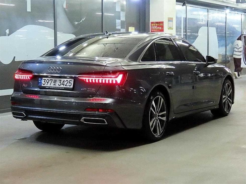Audi A6(C8)45 TFSI Quattro Premium - 4