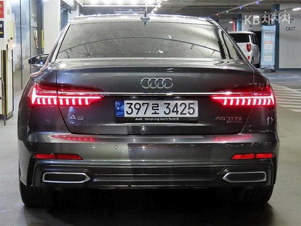 Audi A6(C8)45 TFSI Quattro Premium - 5