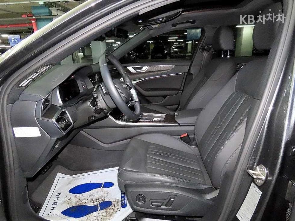 Audi A6(C8)45 TFSI Quattro Premium - 6