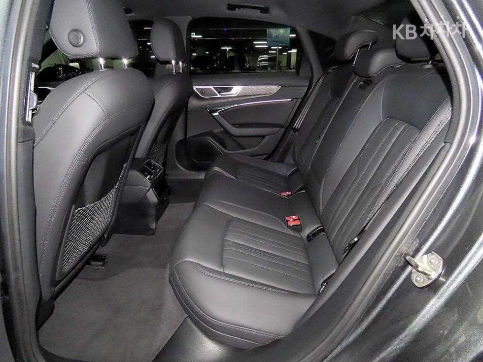 Audi A6(C8)45 TFSI Quattro Premium - 7